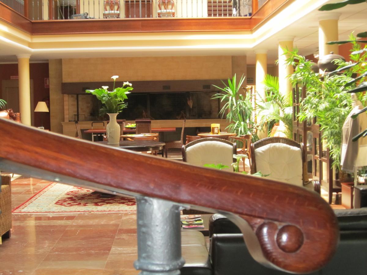 Hotel Finca La Mansion Llanes Exterior photo