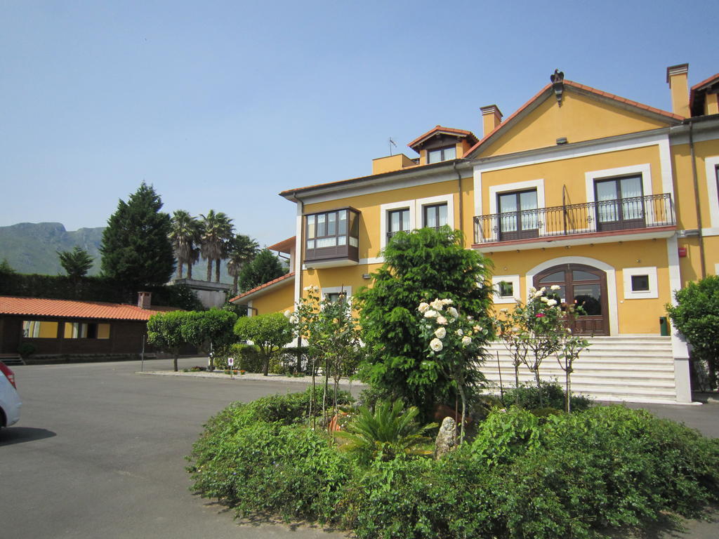 Hotel Finca La Mansion Llanes Exterior photo
