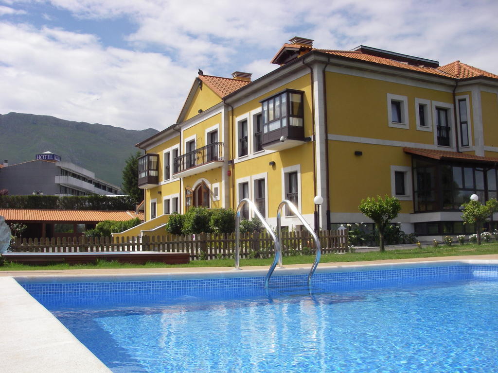 Hotel Finca La Mansion Llanes Exterior photo